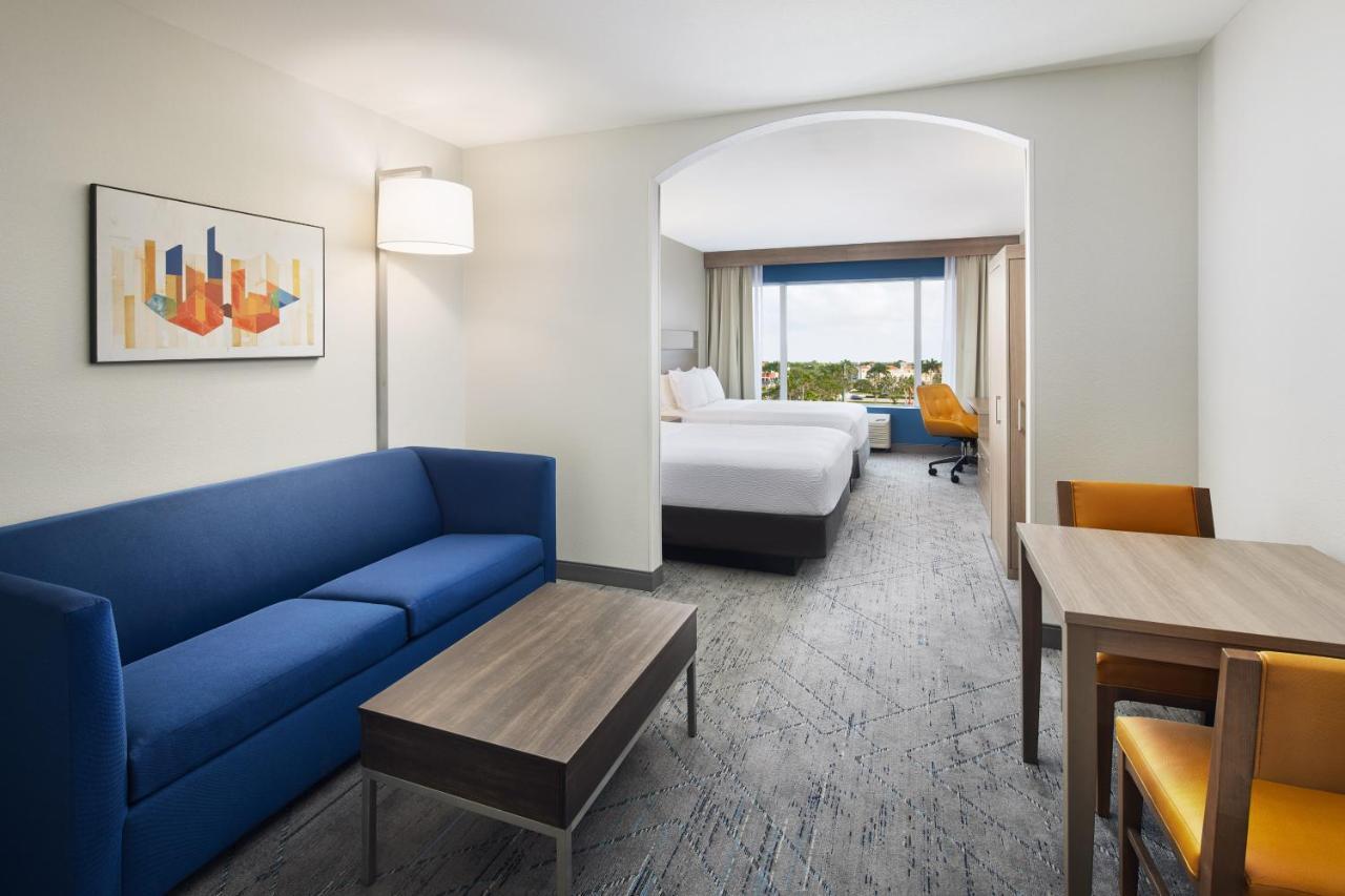 Holiday Inn Express Hotel & Suites Port St. Lucie West By Ihg Ngoại thất bức ảnh