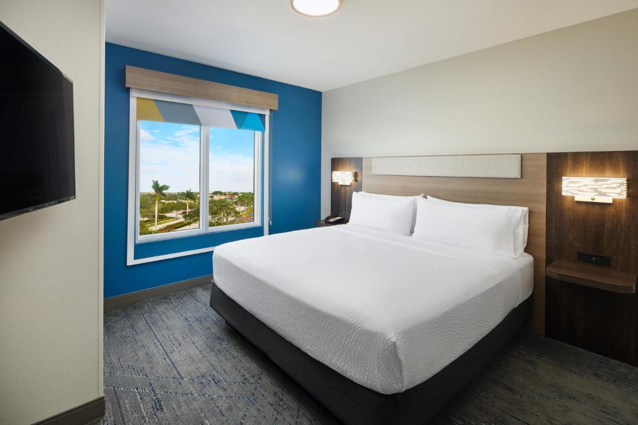 Holiday Inn Express Hotel & Suites Port St. Lucie West By Ihg Ngoại thất bức ảnh