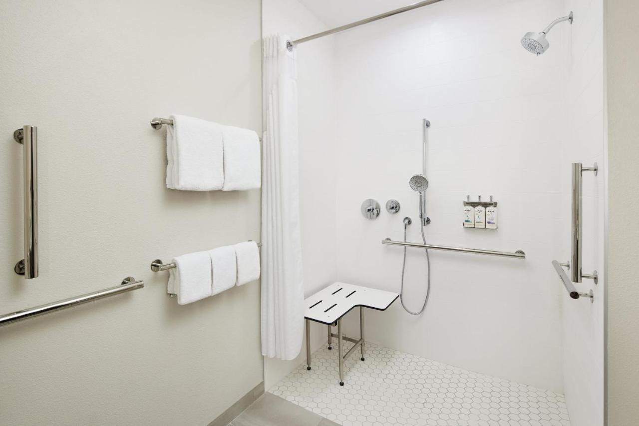 Holiday Inn Express Hotel & Suites Port St. Lucie West By Ihg Ngoại thất bức ảnh